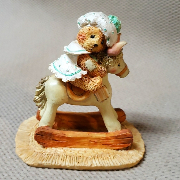 Cherished Teddies, Beth - Picture 1 of 6